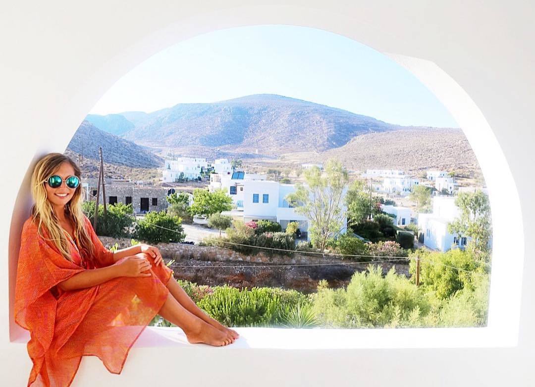 miss everywhere at Vrahos boutique hotel Folegandros