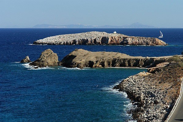 Folegandros beaches. Best beaches in cyclades. Hotels folegandros.
