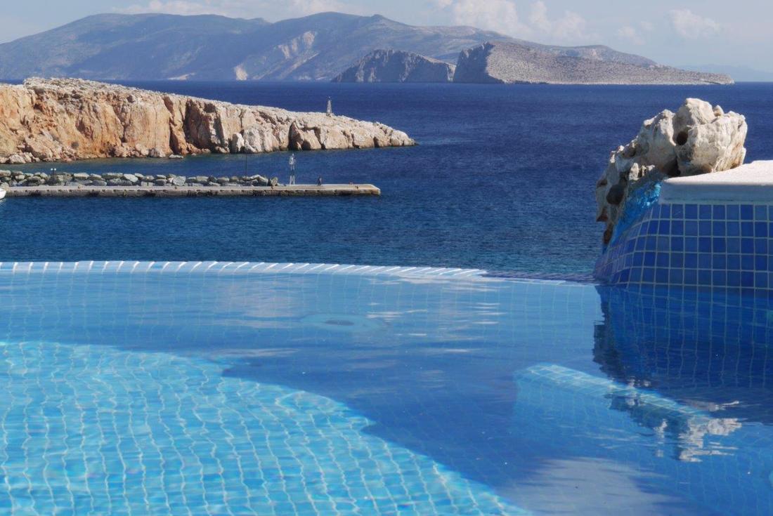 Boutique hotels folegandros. Best greek islands hotels. Book online here.